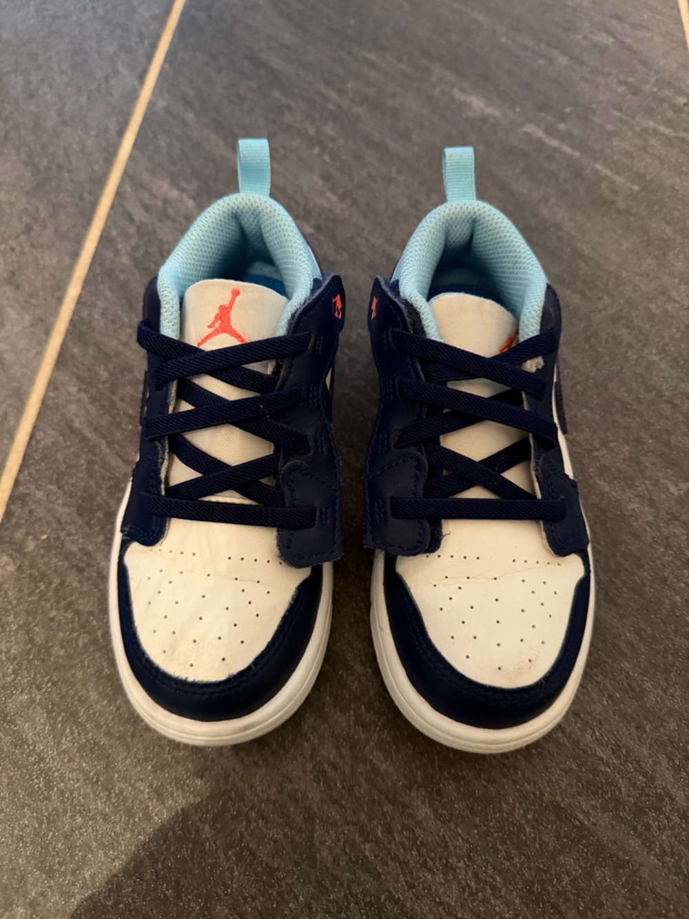 Jordan Kids Navy, White & Light Blue Low-Top Sneakers